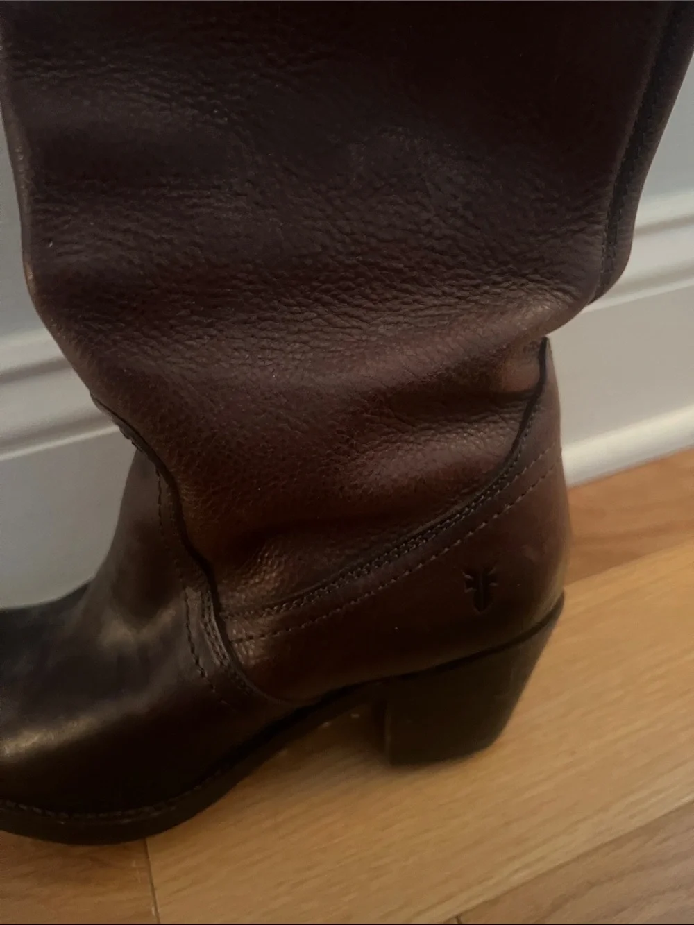 Frye classic tall